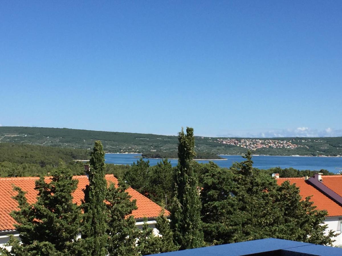Apartments Mare Пунат Екстер'єр фото