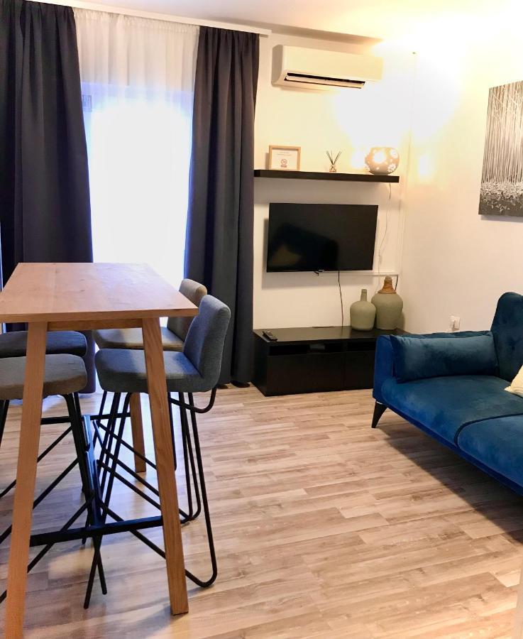Apartments Mare Пунат Екстер'єр фото