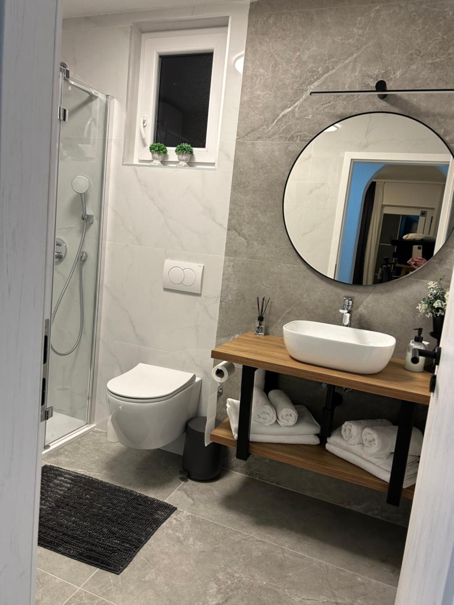 Apartments Mare Пунат Екстер'єр фото